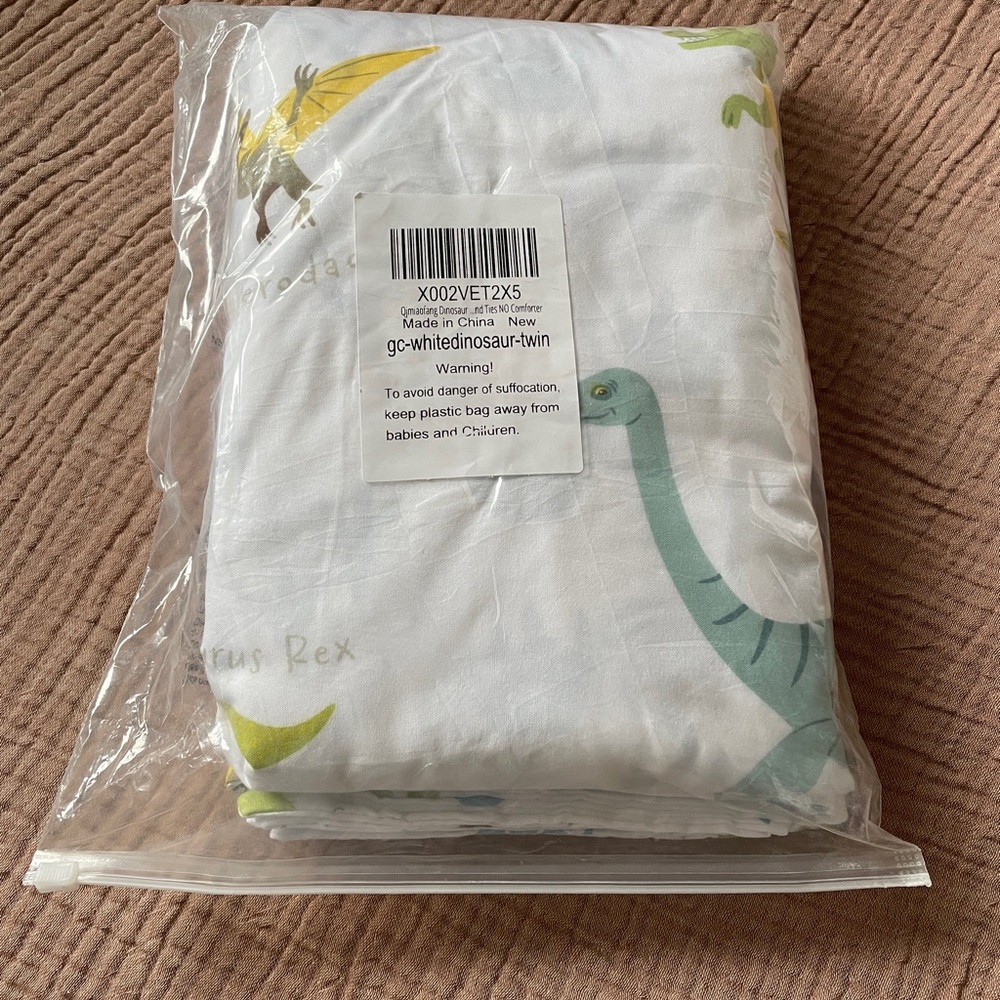 White Dinosaur Twin Sheet Set